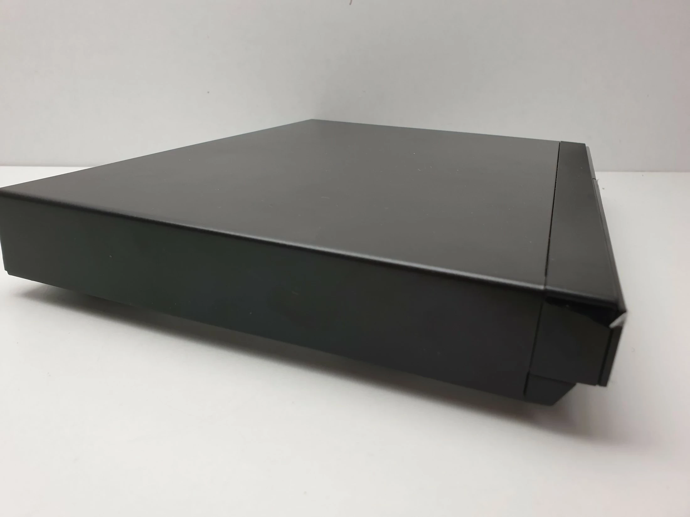 odtwarzacz-blu-ray-lg-bp135-pilot-stan-uzywany