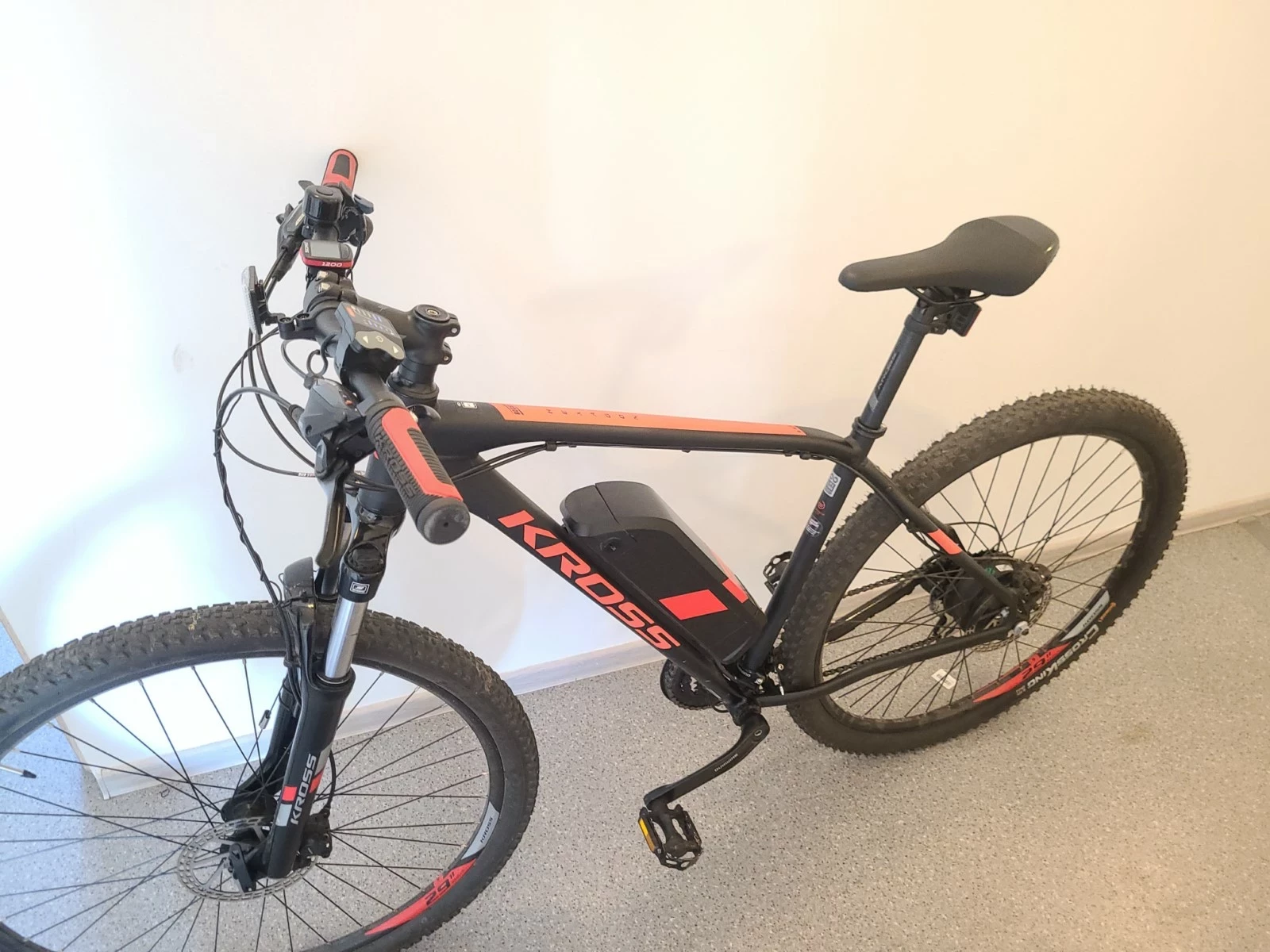 rower-elektryczny-kross-hexagon-boost-10-gw-dabrowszczakow-1811-sj-olsztyn