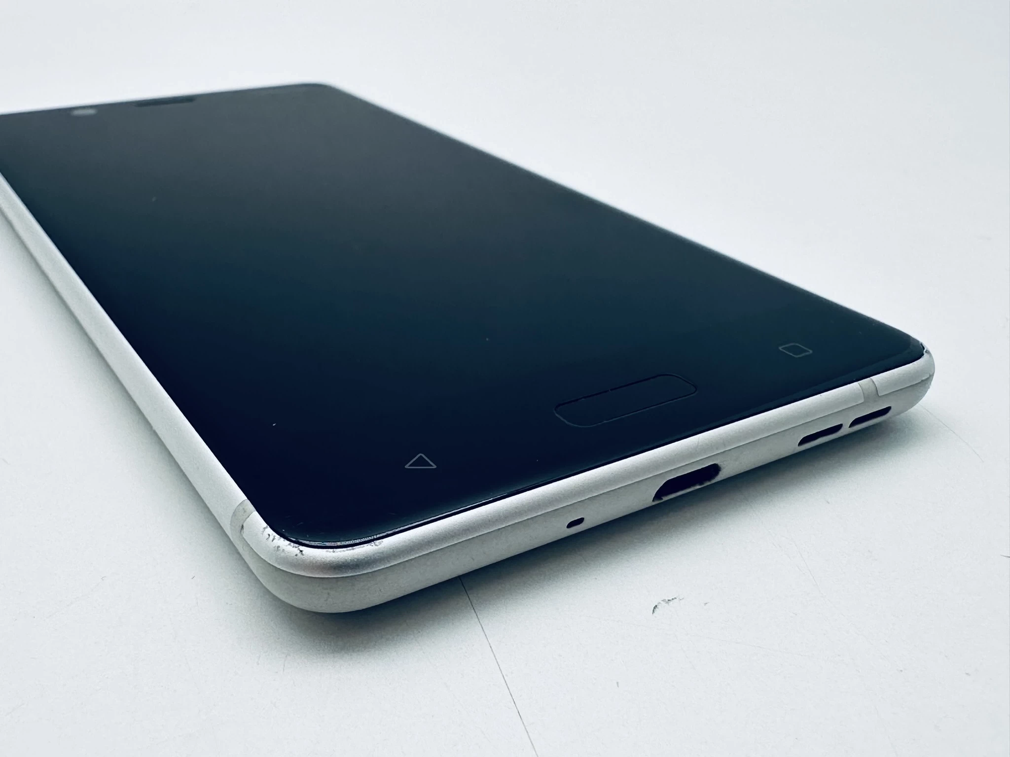 telefon-nokia-ta-1053-opis-ean-gtin-6438409001689