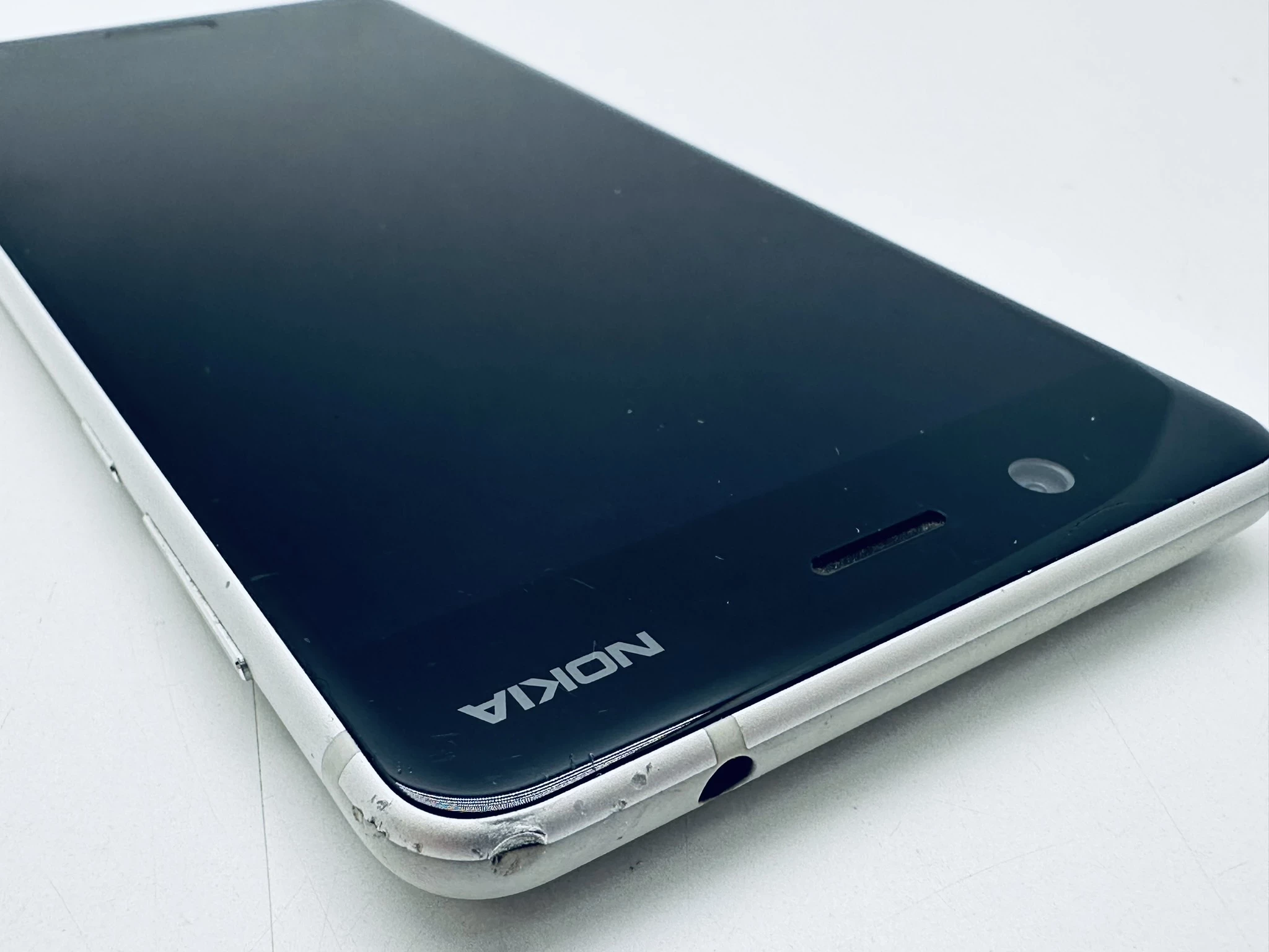 telefon-nokia-ta-1053-opis-kolor-czarny