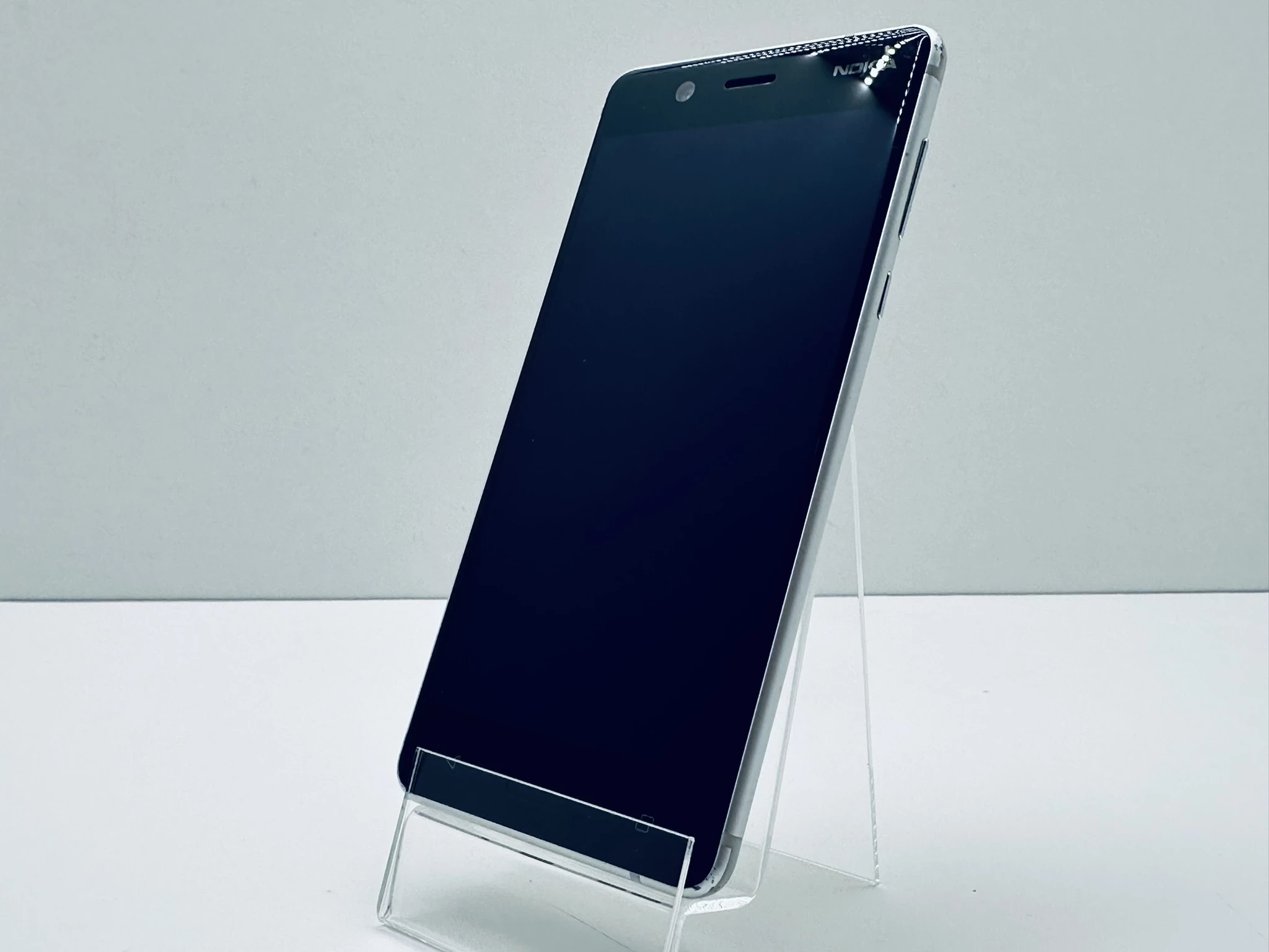 telefon-nokia-ta-1053-opis-stan-uszkodzony