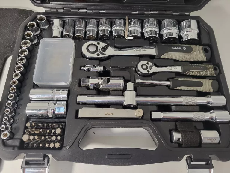 klucze-m4k-garage-walizka-brak-jednego-elementu-marka-inna