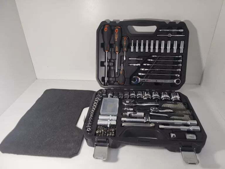 klucze-m4k-garage-walizka-brak-jednego-elementu-kosciuszki-641-olsztyn