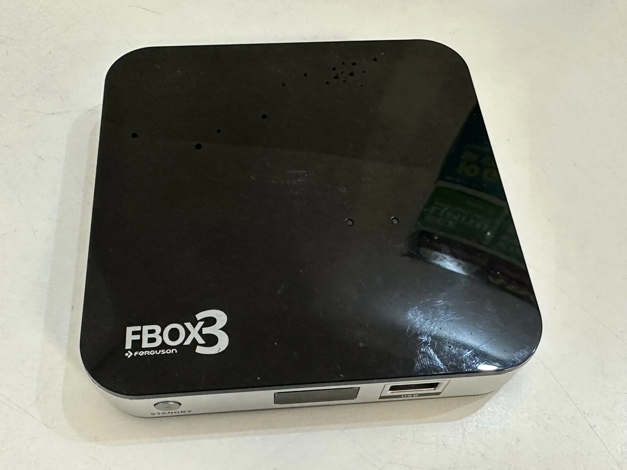 tuner-fbox3-stan-uzywany