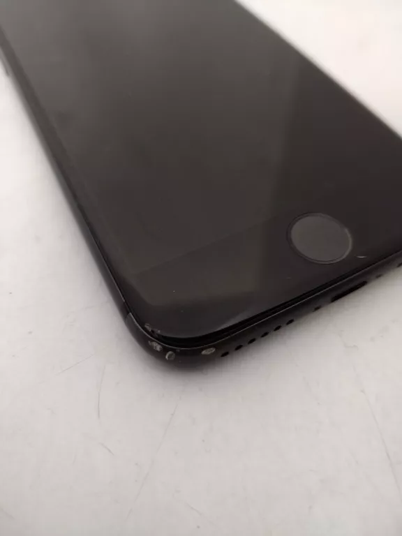 TELEFON IPHON 8