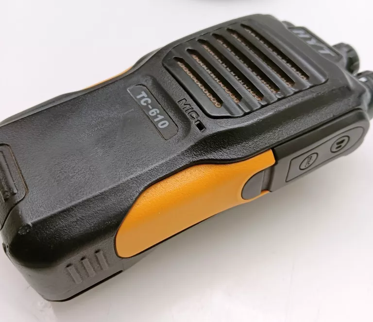 KRÓTKOFALÓWKI / RADIOTELEFON HYT TC-610/610P