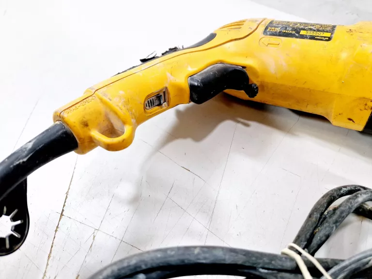 MŁOTOWIERTARKA DEWALT D25003K GB 650W