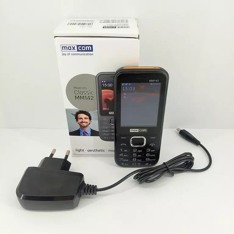 TELEFON MAXCOM MM142