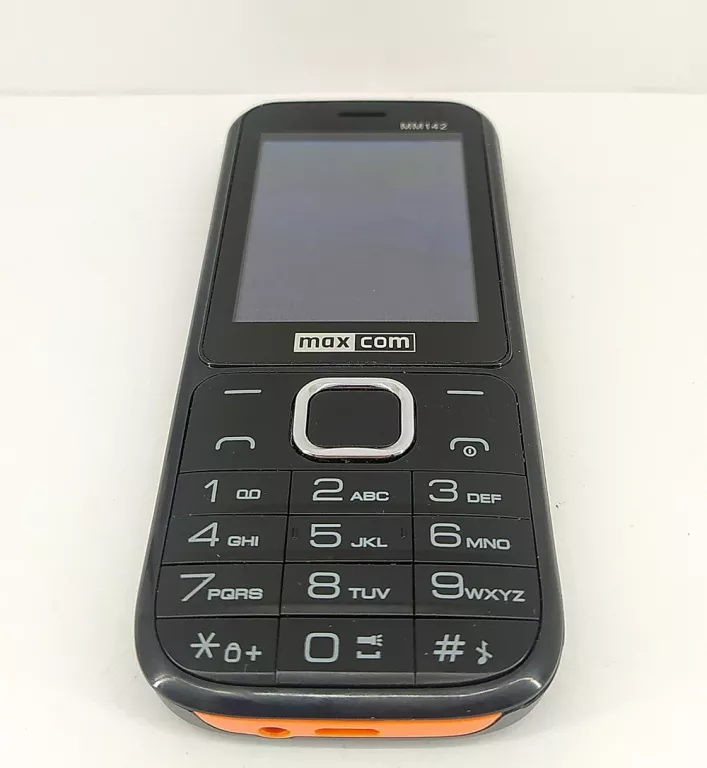 TELEFON MAXCOM MM142