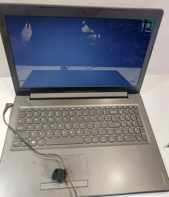 LAPTOP LENOVO 80SM