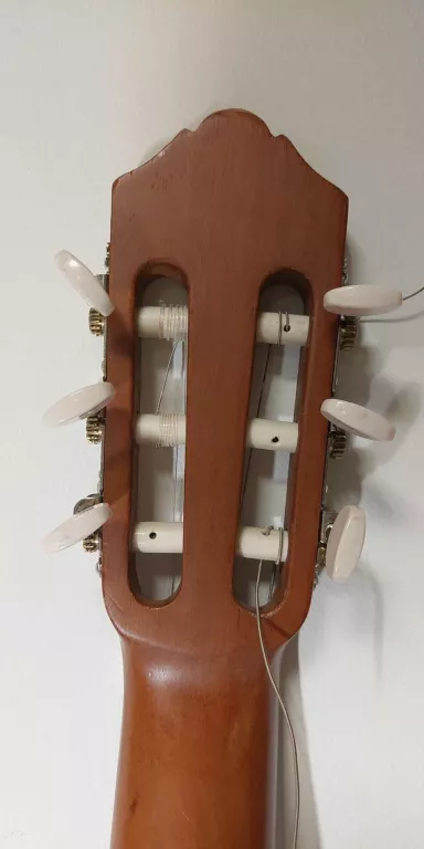 GITARA YAMAHA C30M