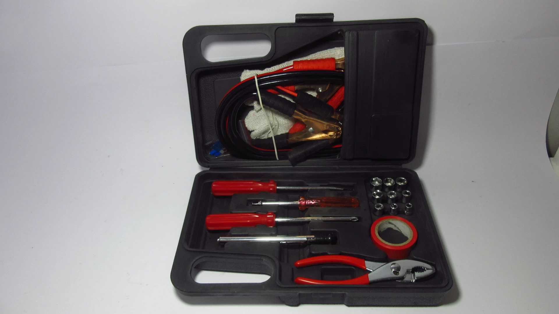 zestaw-awaryjny-do-samochodu-at-at-at-stan-uzywany