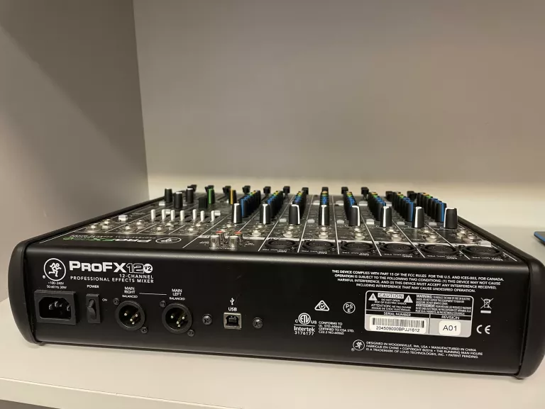 mikser-mackie-pro-fx-12-v2-model-profx-v3