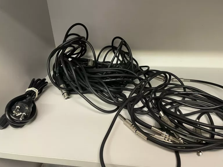 mikser-mackie-pro-fx-12-v2-ean-gtin-663961057904