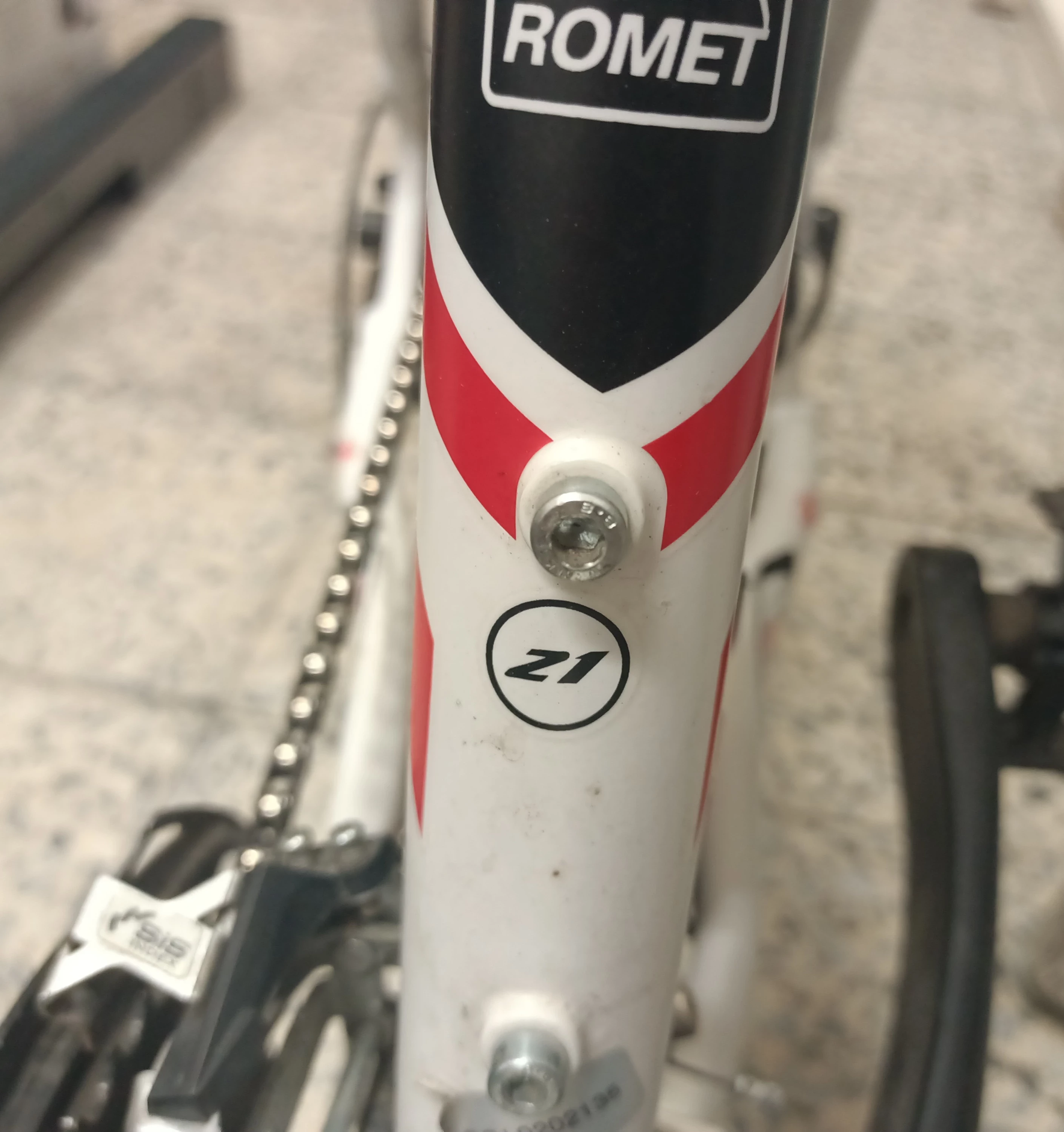 rower-romet-rambler-70-rama-21-cali-rozmiar-ramy-18-cali