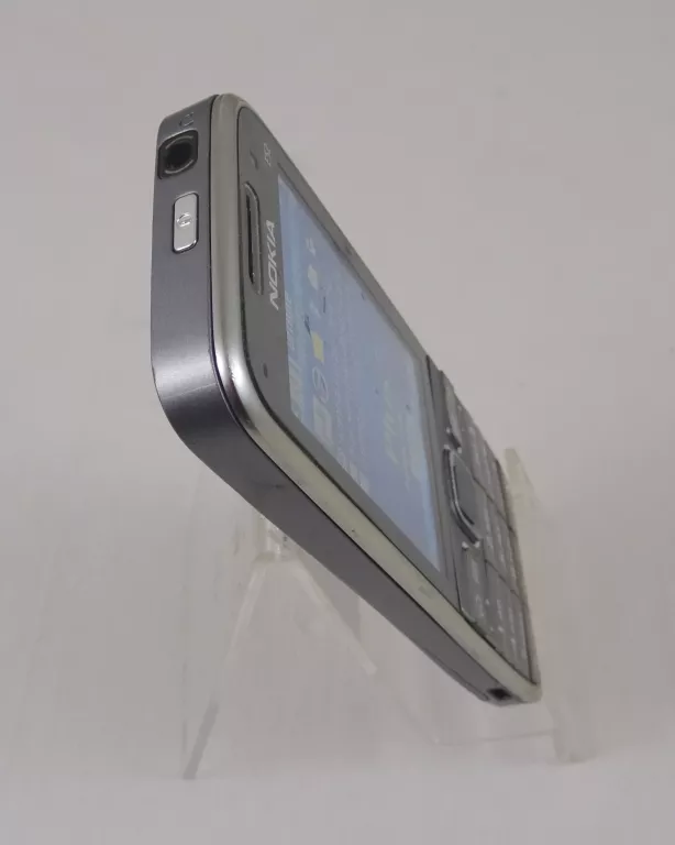 TELEFON NOKIA E52-1