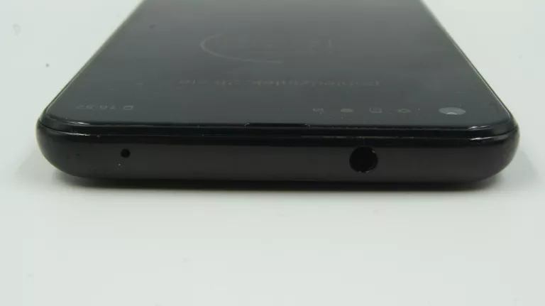 SMARTFON MOTOROLA ONE VISION KOMPLET