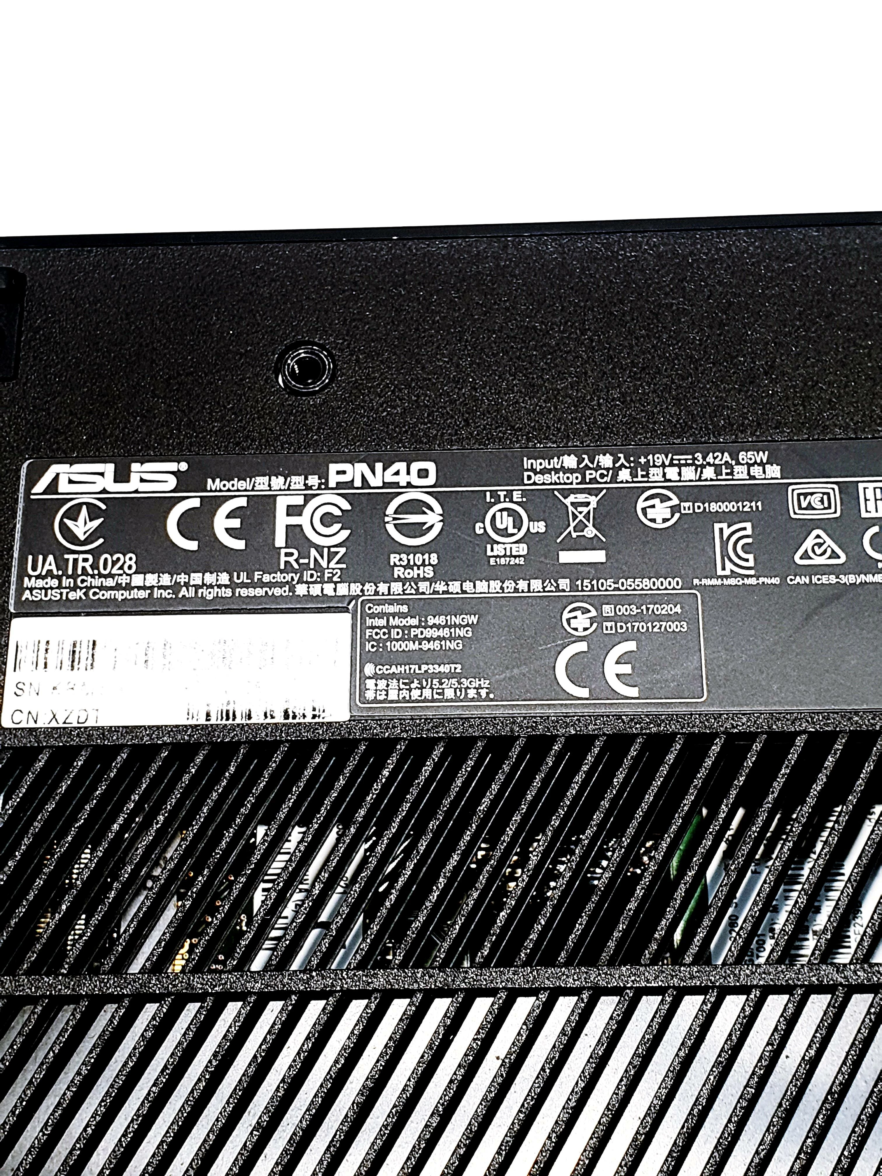 KOMPUTER ASUS MINI PC PN40 N4100 8GB/64GB Komputery stacjonarne