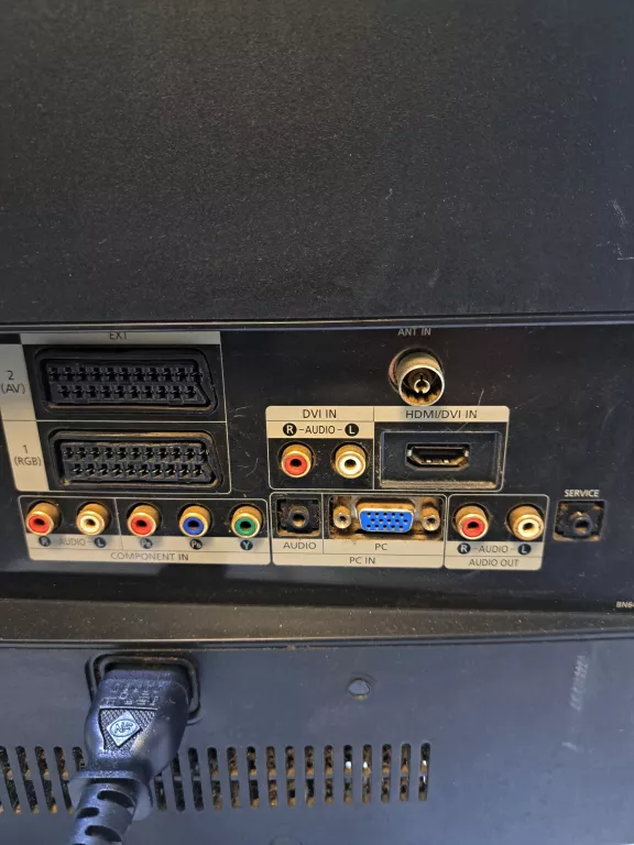 telewizor-samsung-le32s71b-lcd-32-przekatna-ekranu-cale-32