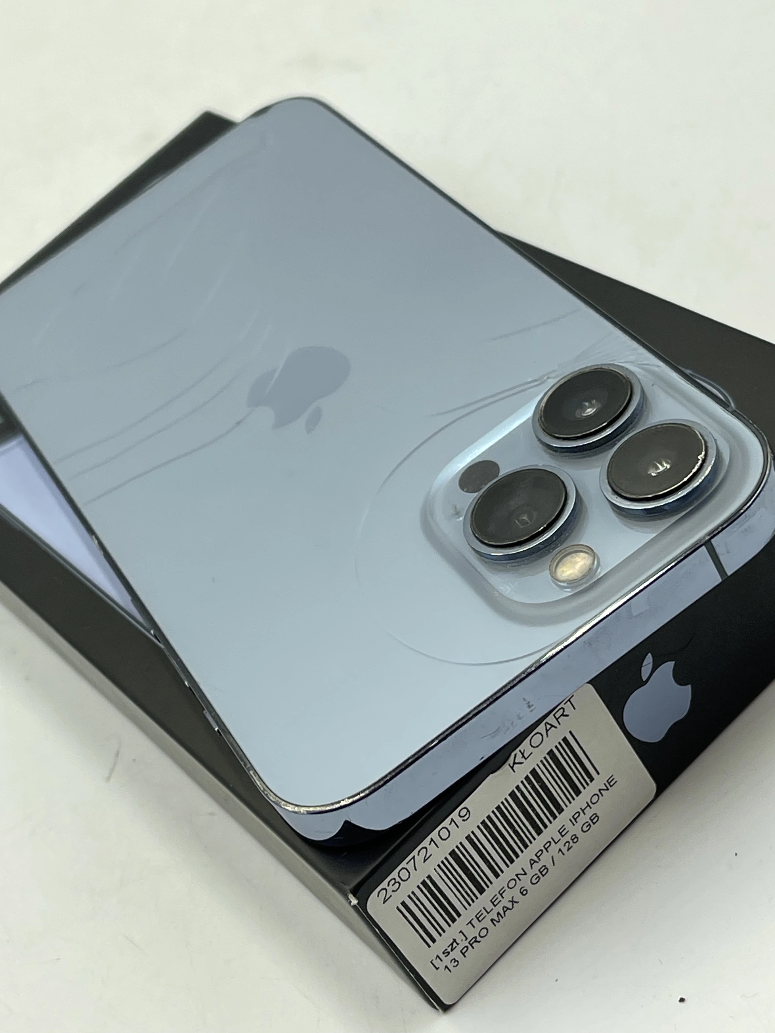 telefon-apple-iphone-13-pro-max-polecamy-opis-typ-smartfon