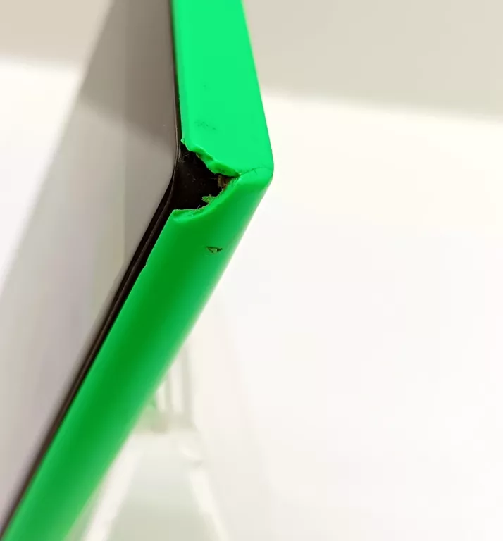 telefon-nokia-lumia-rm-1038-ladowarka-usb-wbudowana-pamiec-8-gb