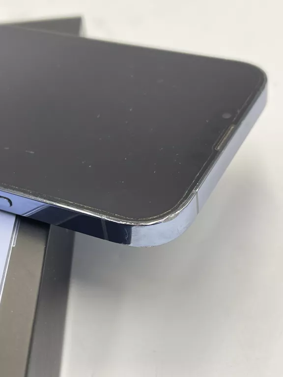 telefon-apple-iphone-13-pro-max-polecamy-opis-przekatna-ekranu-670