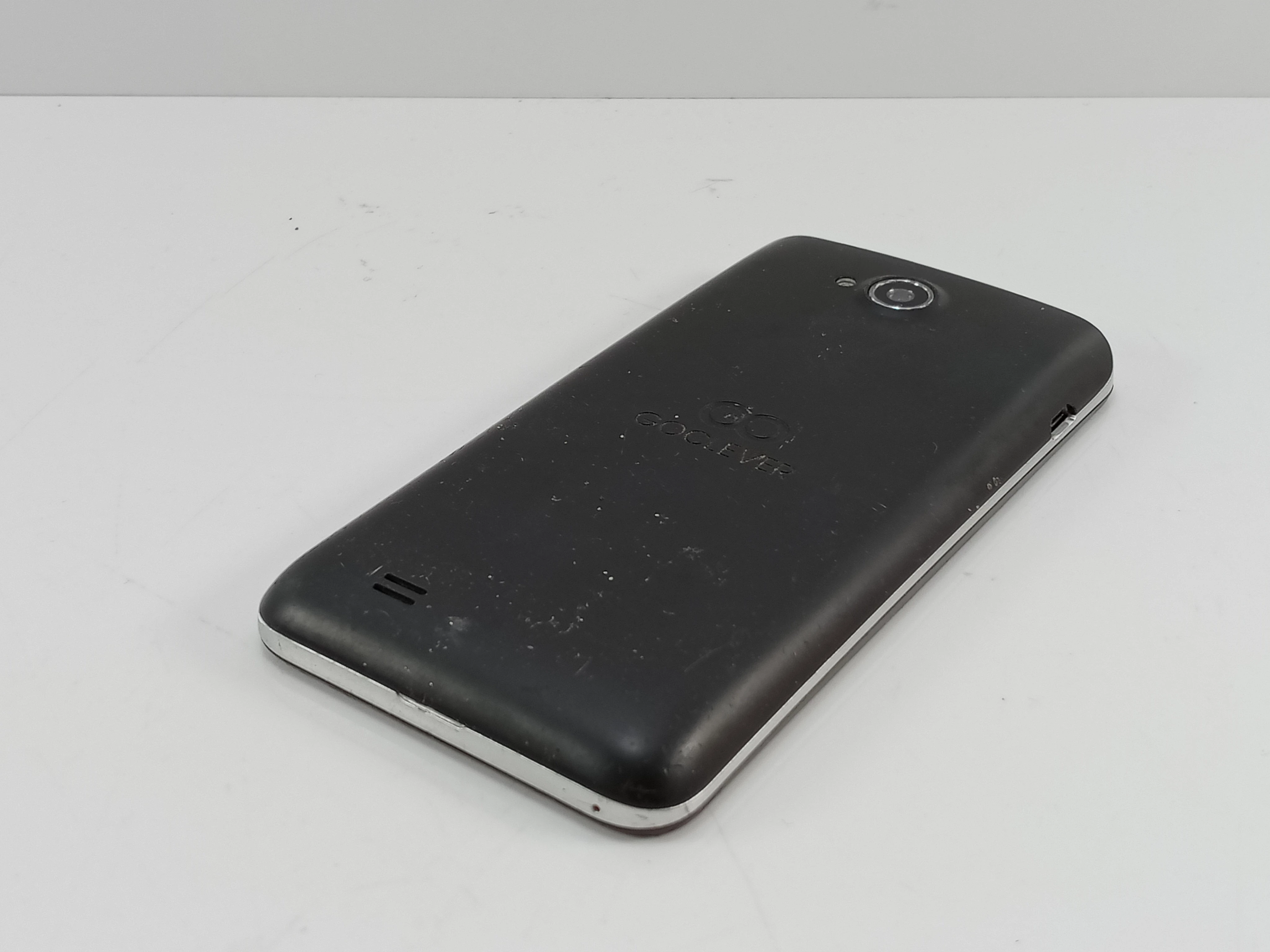 telefon-goclever-quantum-4-4gb-typ-smartfon