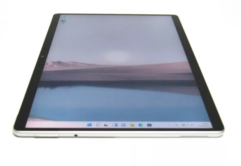 LAPTOP/TABLET SURFACE PRO 8