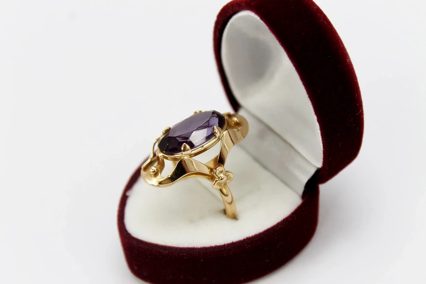 zloty-pierscionek-ametyst-retro-585-544g-r20-kolor-dominujacy-zloty