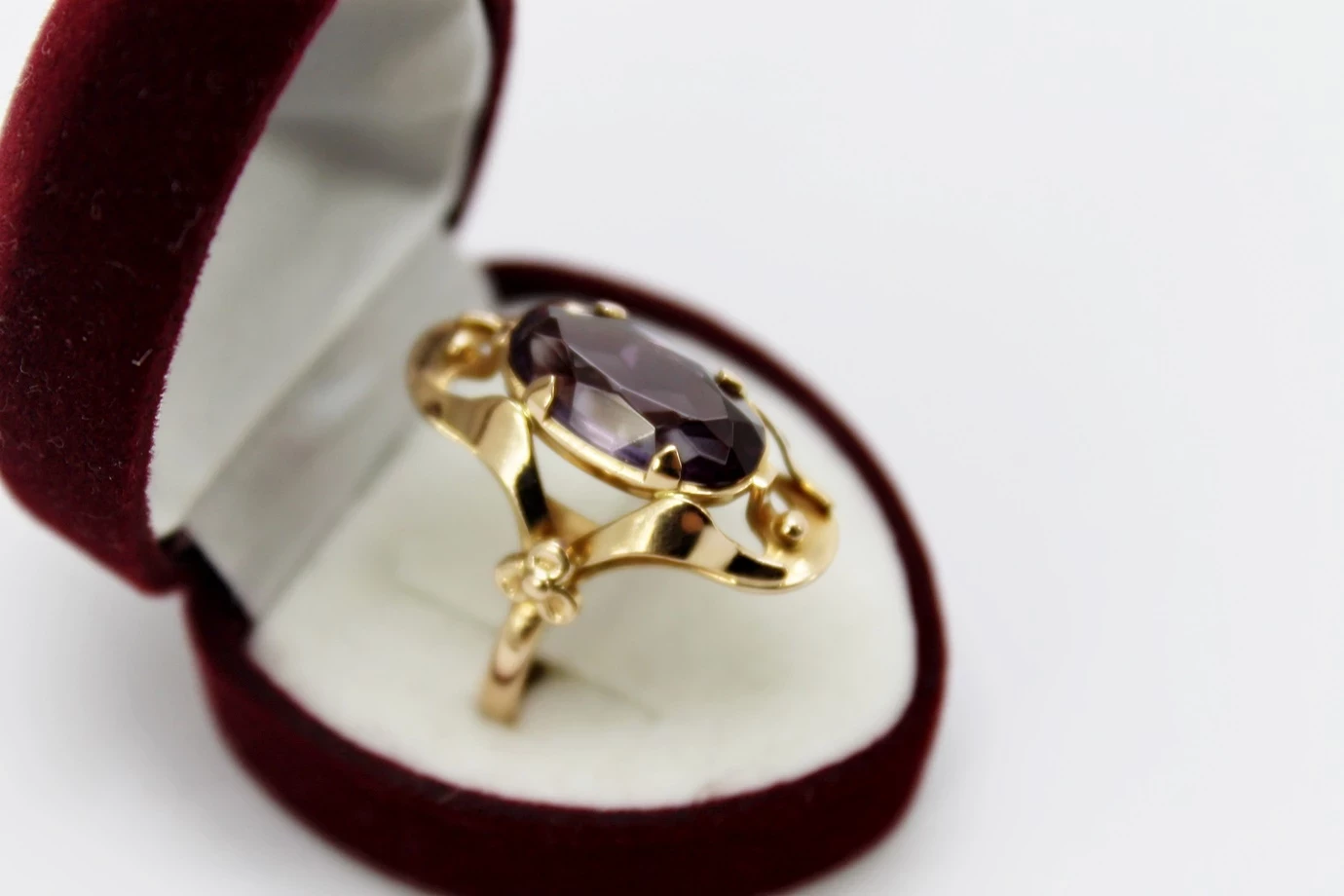 zloty-pierscionek-ametyst-retro-585-544g-r20-rodzaj-klasyczne