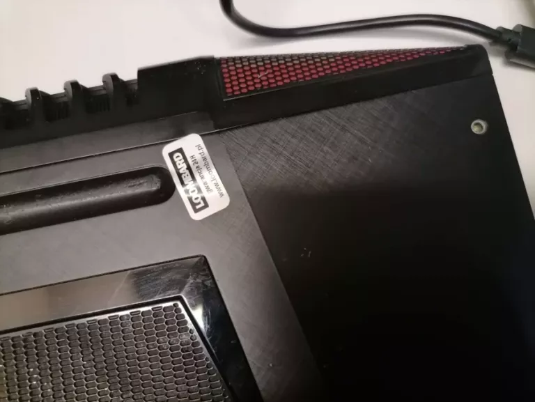 LAPTOP LENOVO IDEAPAD Y700-15ISK/I5/8GB RAM/WIN10