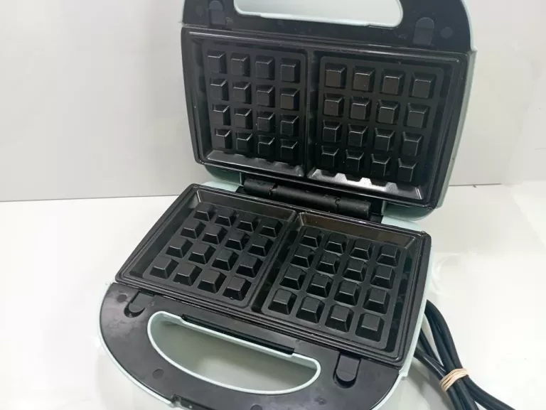 SILVERCREST GOFROWNICA Z WYMIENNYMI PŁYTKAMI 750W