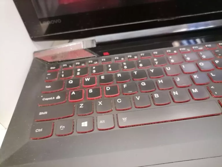 LAPTOP LENOVO IDEAPAD Y700-15ISK/I5/8GB RAM/WIN10