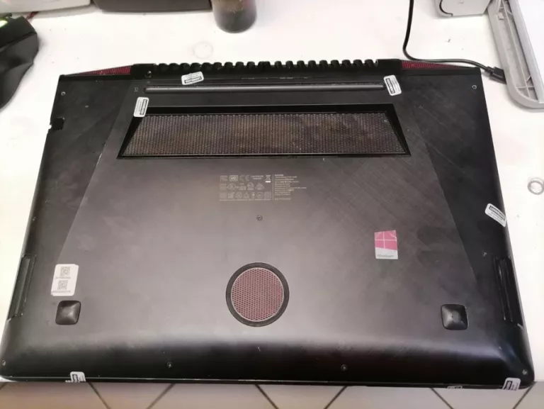 LAPTOP LENOVO IDEAPAD Y700-15ISK/I5/8GB RAM/WIN10