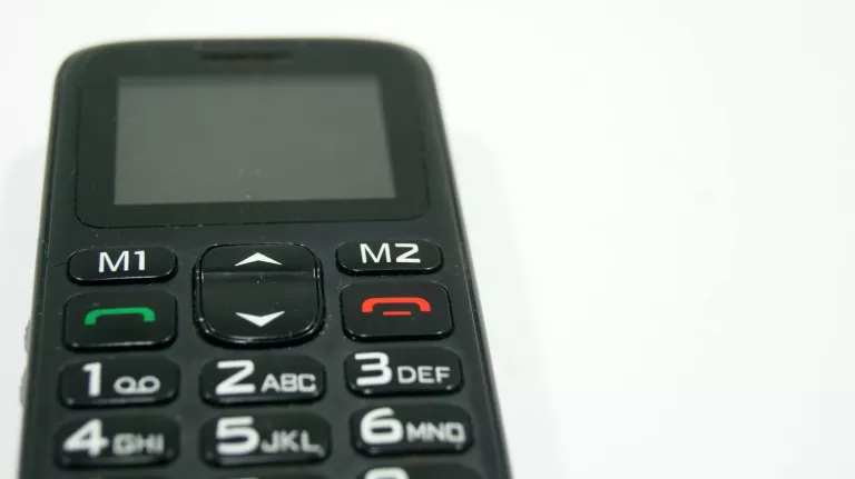 telefon-overmax-vertis-1820-easy-na-czesci-kod-producenta-vertis-1820-easy