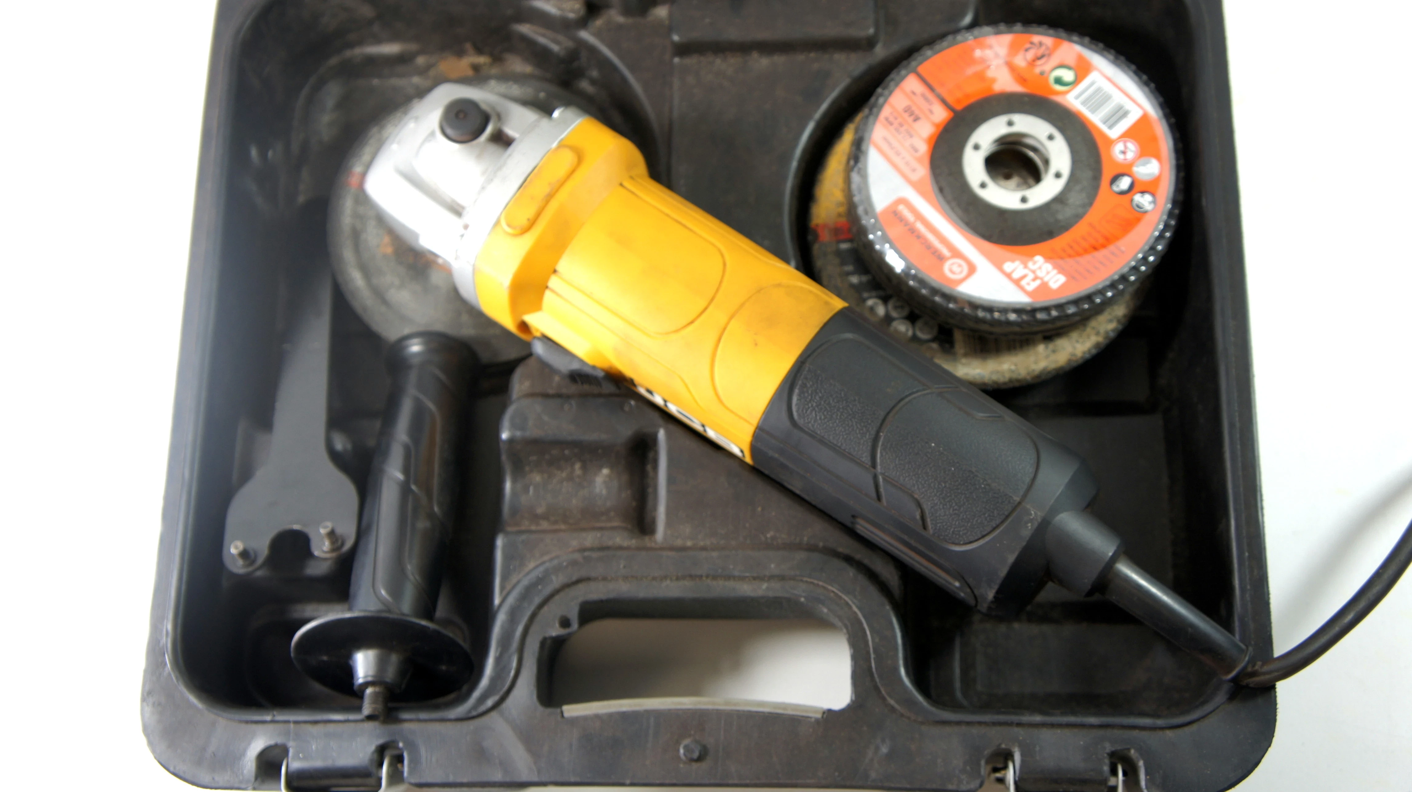 jcb-ag125-szlifierka-katowa-125mm-850w-walizka-stan-uzywany