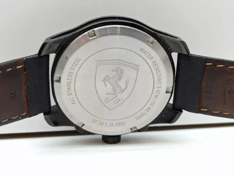 ZEGAREK SCUDERIA FERRARI PRIMATO SF.39.1.34.0393