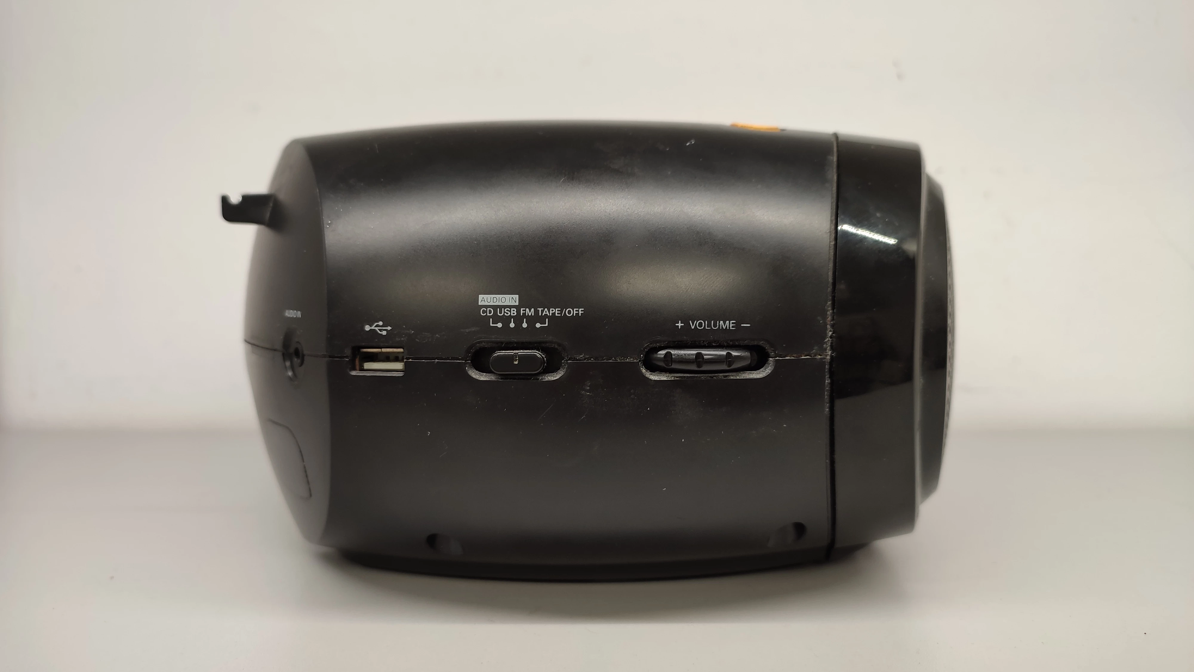 magnetofon-philips-az328-odtwarzane-nosniki-cd