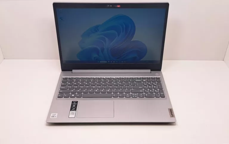 LAPTOP  LENOVO IDEAPAD 3 + ŁADOWARKA