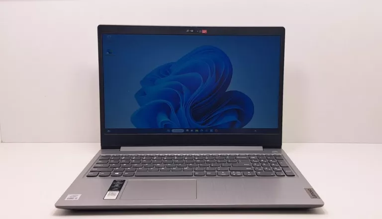 LAPTOP  LENOVO IDEAPAD 3 + ŁADOWARKA