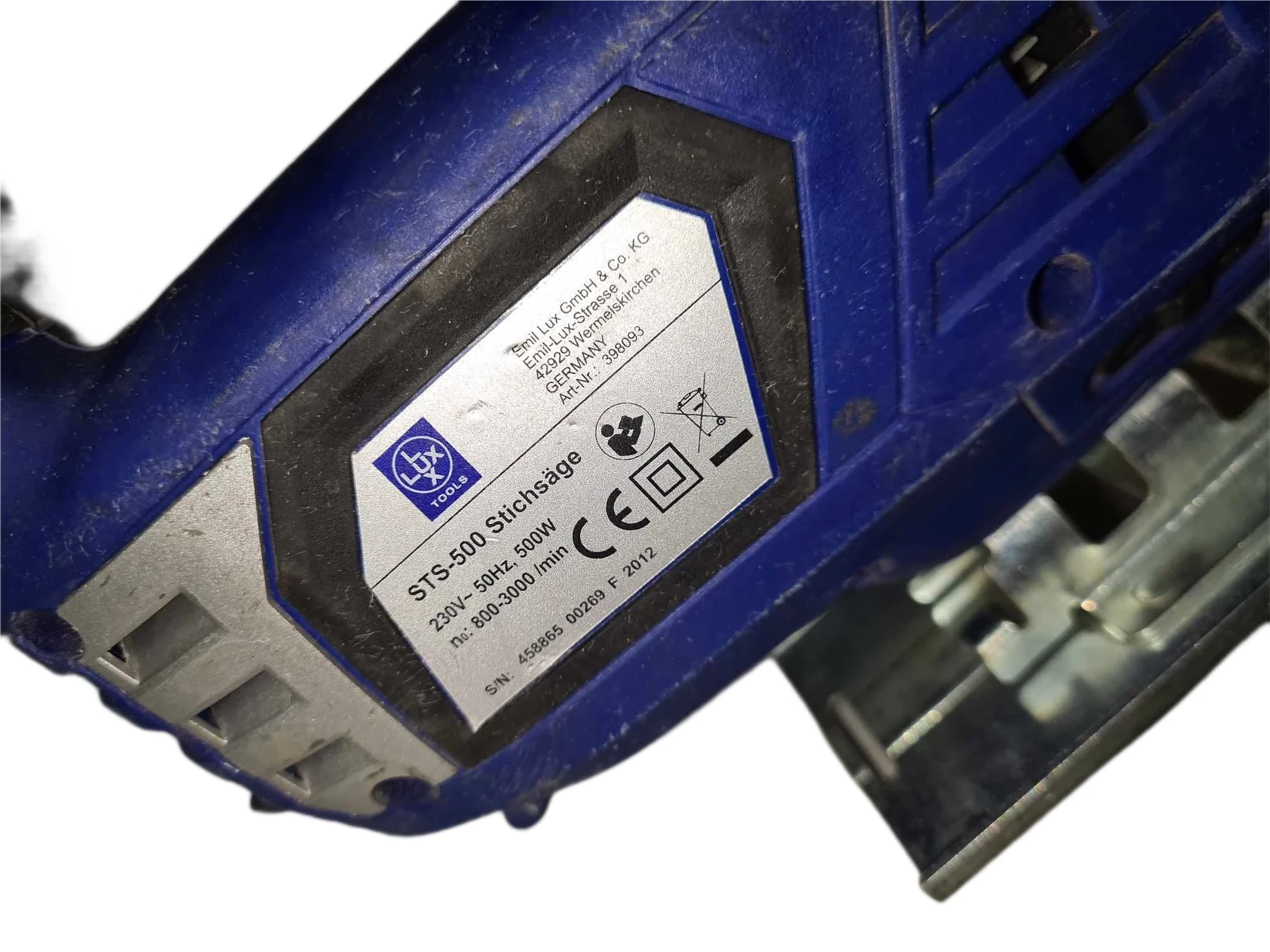 wyrzynarka-lux-lux-sts-500-mocowanie-brzeszczotu-chwyt-typu-t