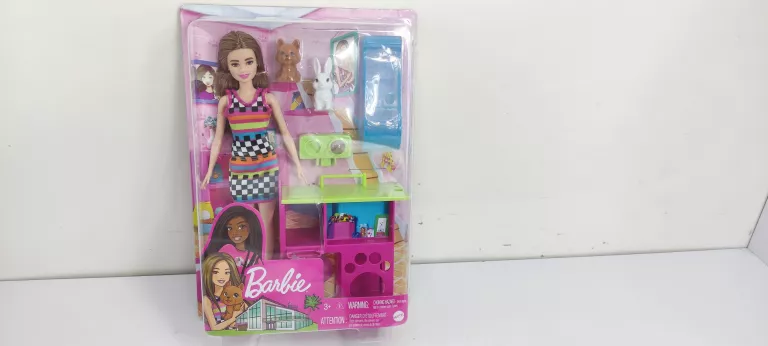 BARBIE LALKA I DOMEK DLA ZWIERZAKÓW HGM62