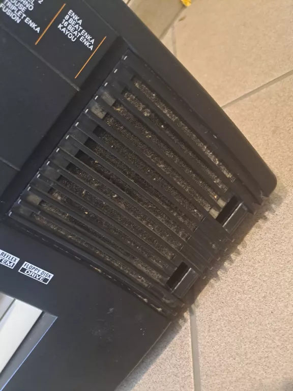 KEYBOARD ROLAND E300
