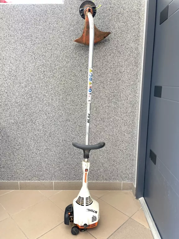 KOSA SPALINOWA STIHL FS 38 (GŁÓWKA BRAK POKRĘTŁĄ)
