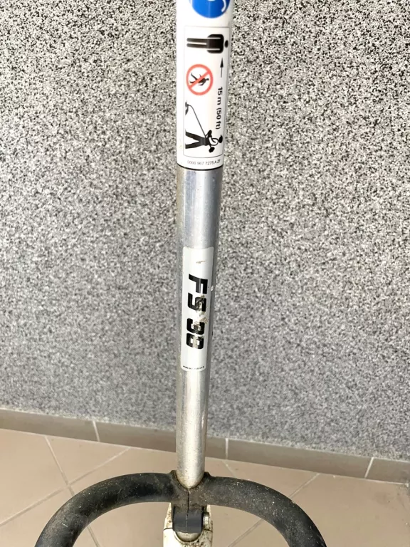 KOSA SPALINOWA STIHL FS 38 (GŁÓWKA BRAK POKRĘTŁĄ)