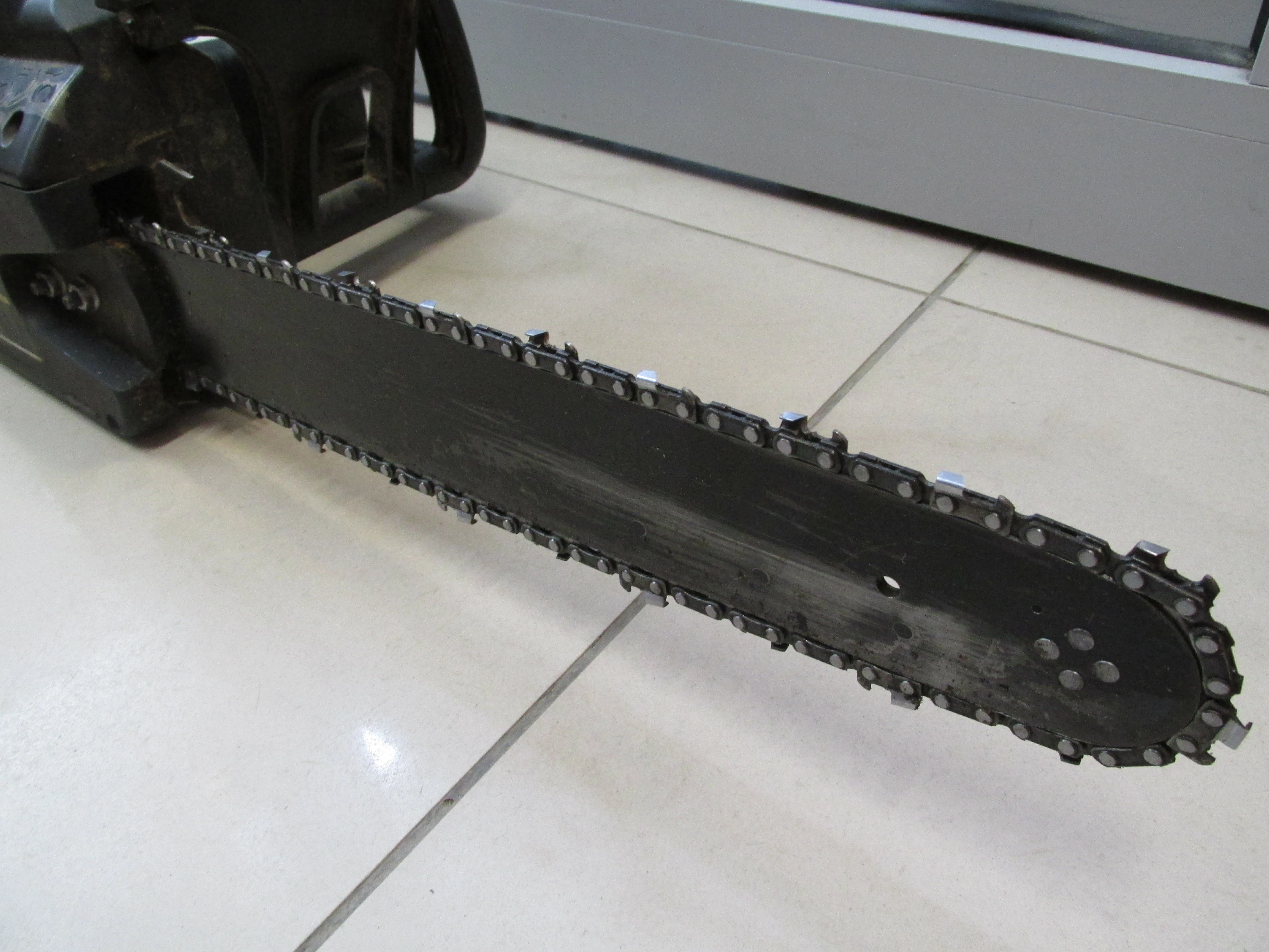 pila-lancuchowa-elektryczna-talon-ac210716-marka-talon