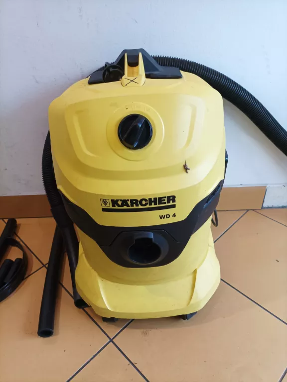 ODKURZACZ KARCHER WD4 USZKODZONY