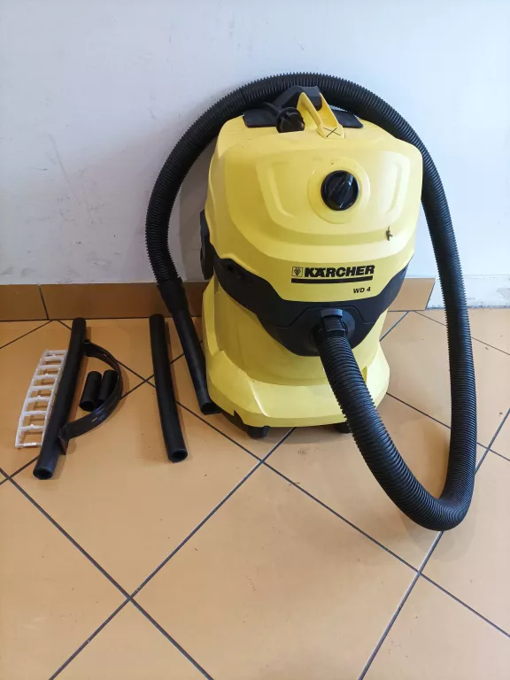 ODKURZACZ KARCHER WD4 USZKODZONY