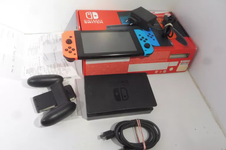KONSOLA NINTENDO SWITCH