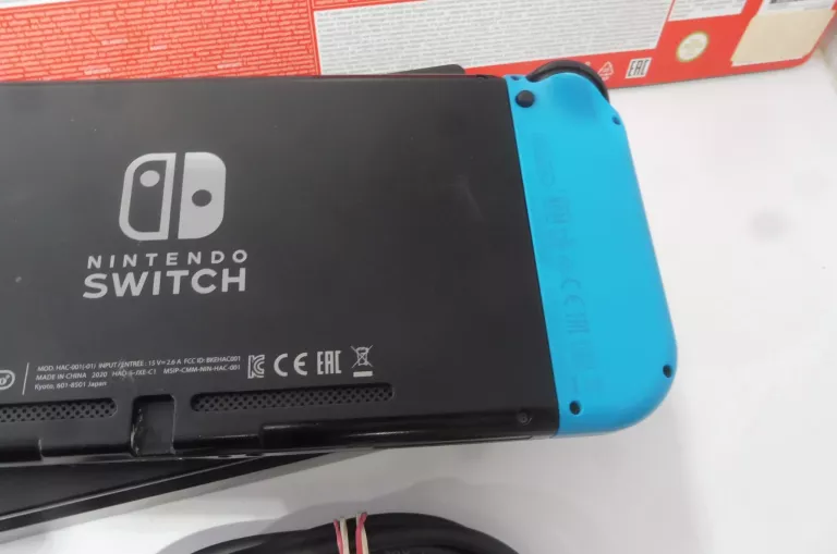 KONSOLA NINTENDO SWITCH